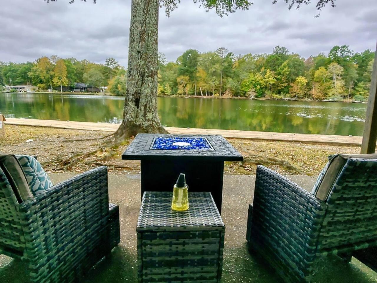 Lakefront Oasis Χοτ Σπρινγκς Εξωτερικό φωτογραφία